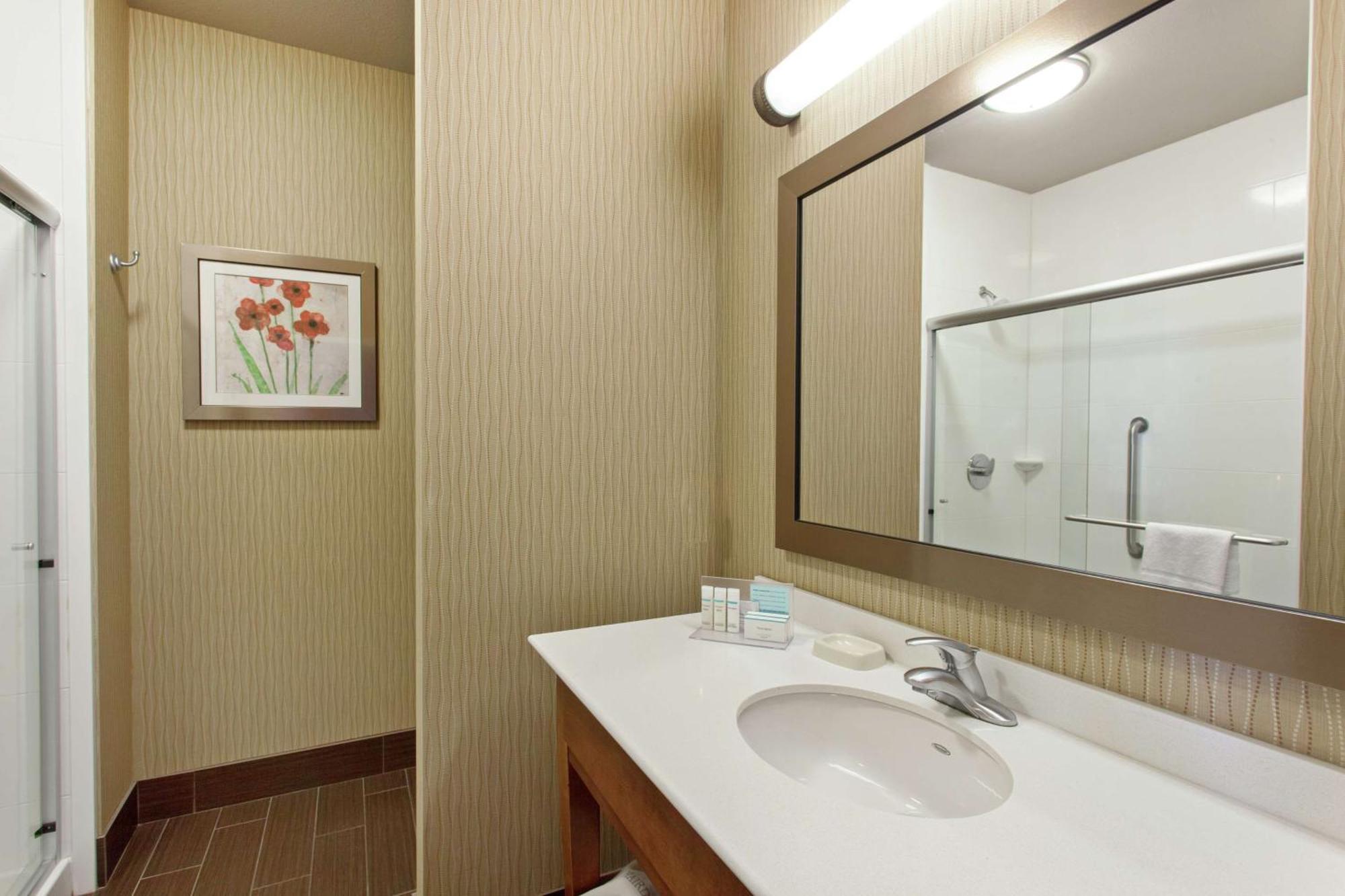 Hampton Inn Seattle/Everett Downtown מראה חיצוני תמונה