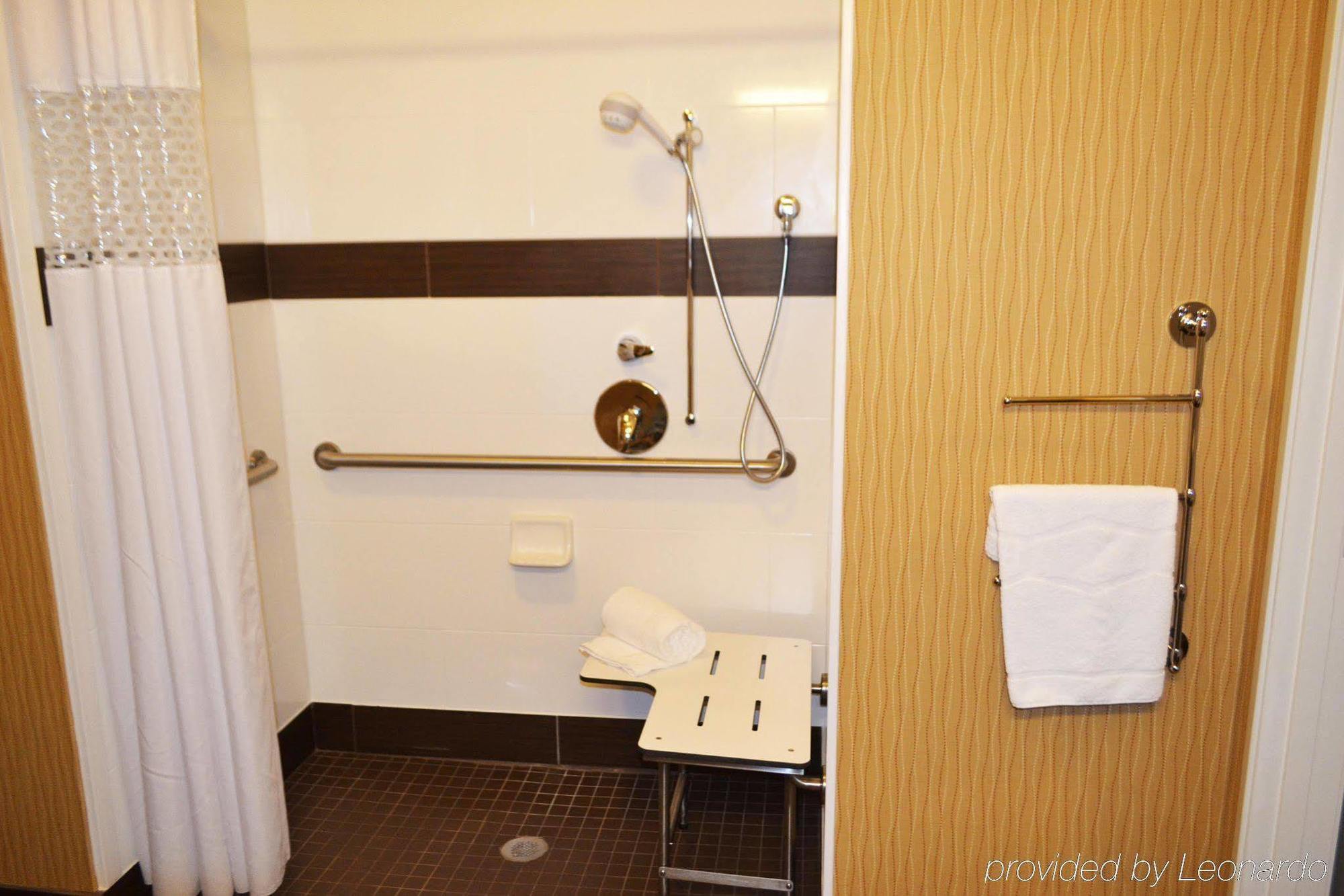 Hampton Inn Seattle/Everett Downtown מראה חיצוני תמונה