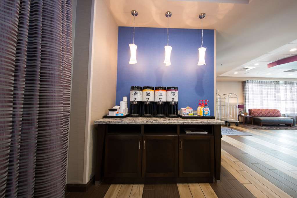 Hampton Inn Seattle/Everett Downtown מראה פנימי תמונה