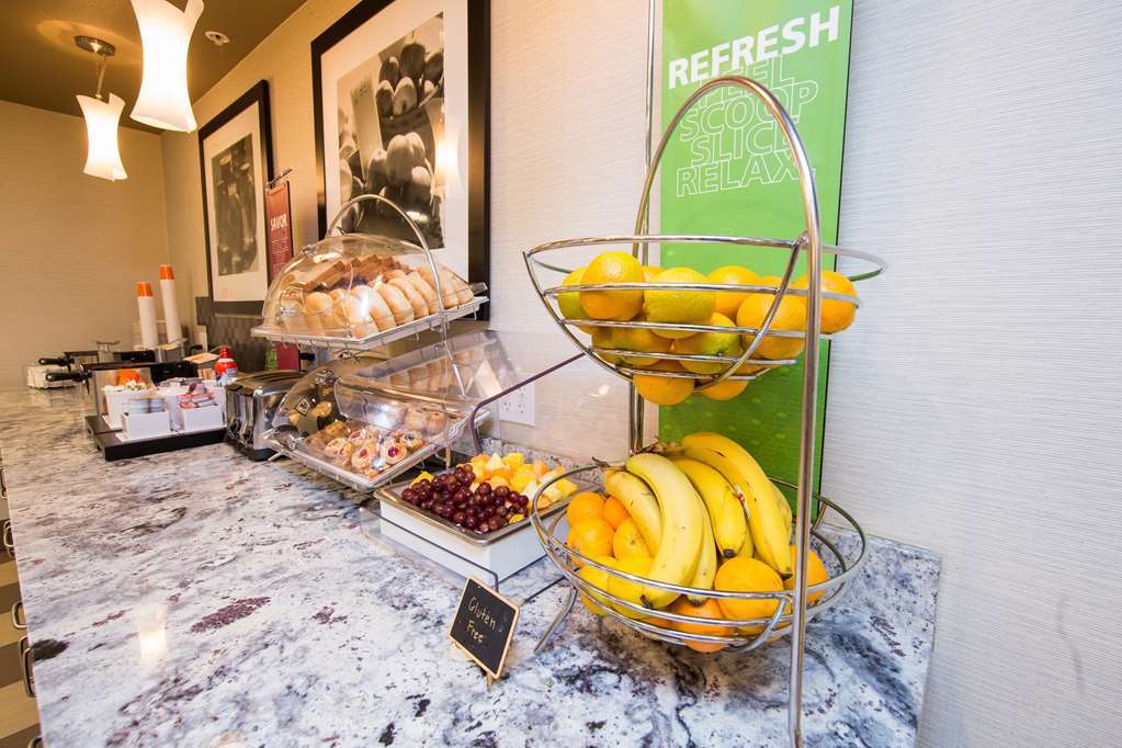 Hampton Inn Seattle/Everett Downtown מסעדה תמונה